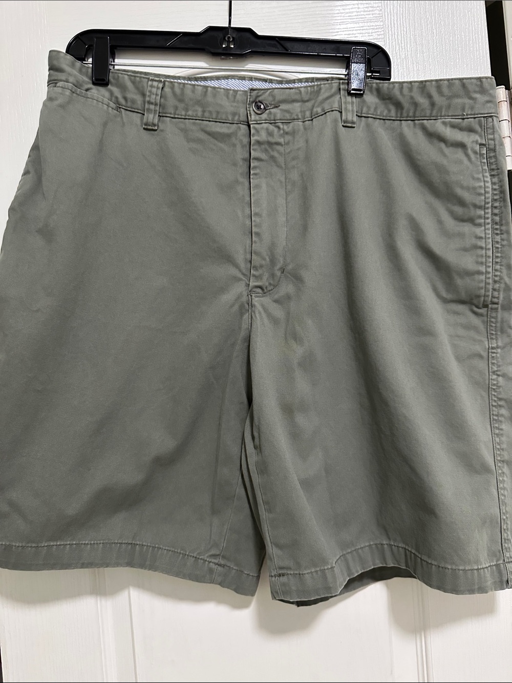Club Room Olive Flat-Front Casual Shorts
